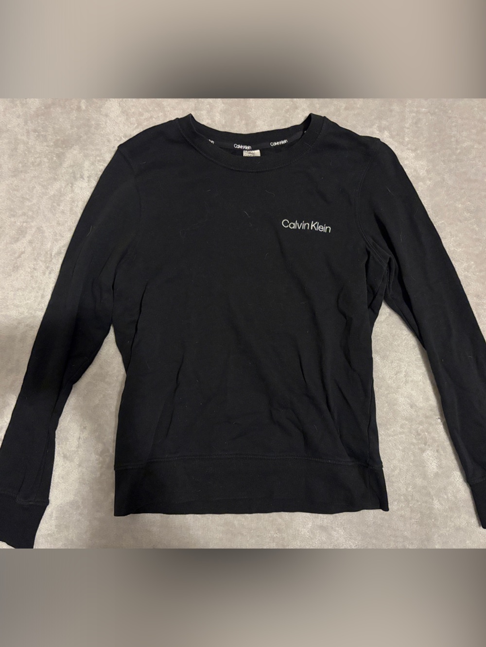 Calvin Klein Black Long-Sleeve Crewneck Sweatshirt